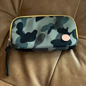 ShortyLove Jetty Wallet Army Green Camo